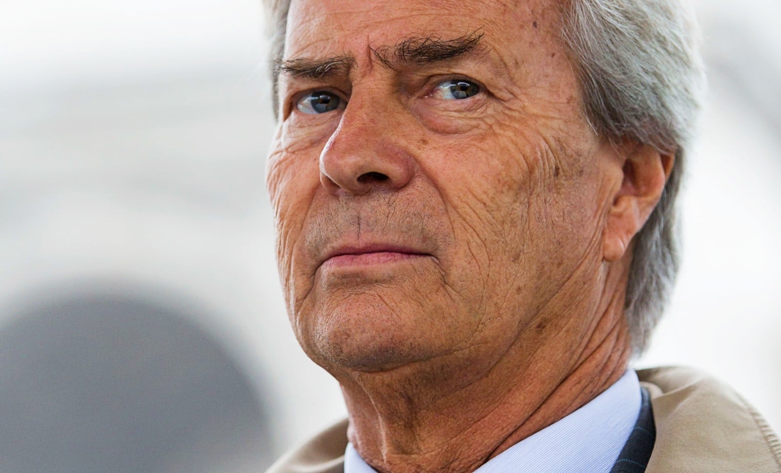 Lumières sur Vincent Bolloré…