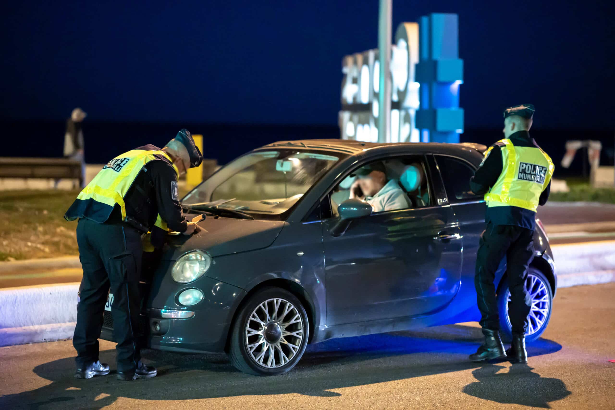 Piège au faux panneau : 400 automobilistes injustement flashés pour excès de vitesse