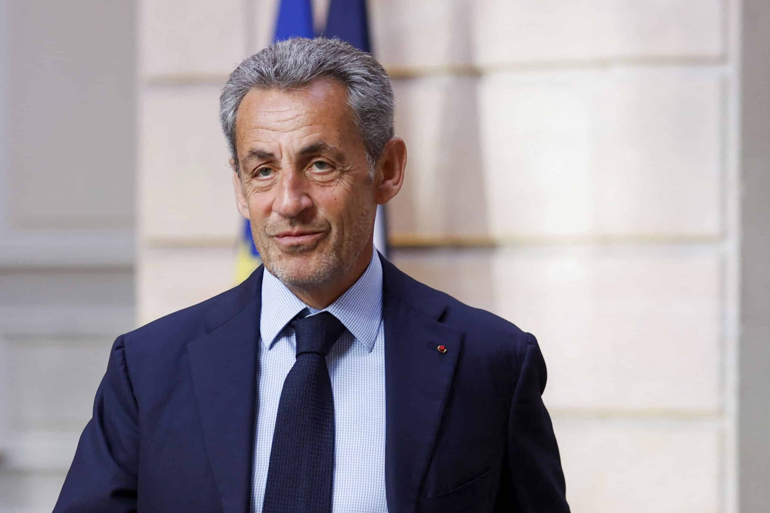 Nicolas Sarkozy manœuvre-t-il pour une union des droites avec le RN ?