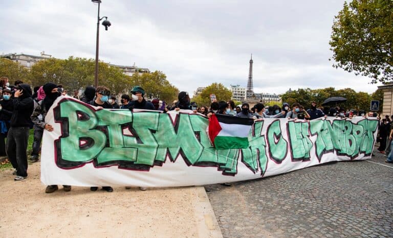 Les vieilles lunes et les armes neuves